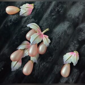 Vintage park lane earrings & brooch/pendant